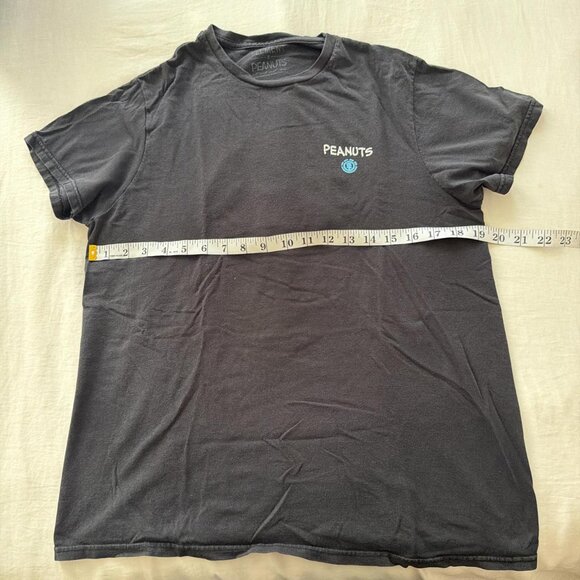 Element and Peanuts Snoopy Shirt - Picture 4 of 5